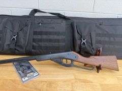 Daisy BB Gun with Cable Lock and Carrying Case