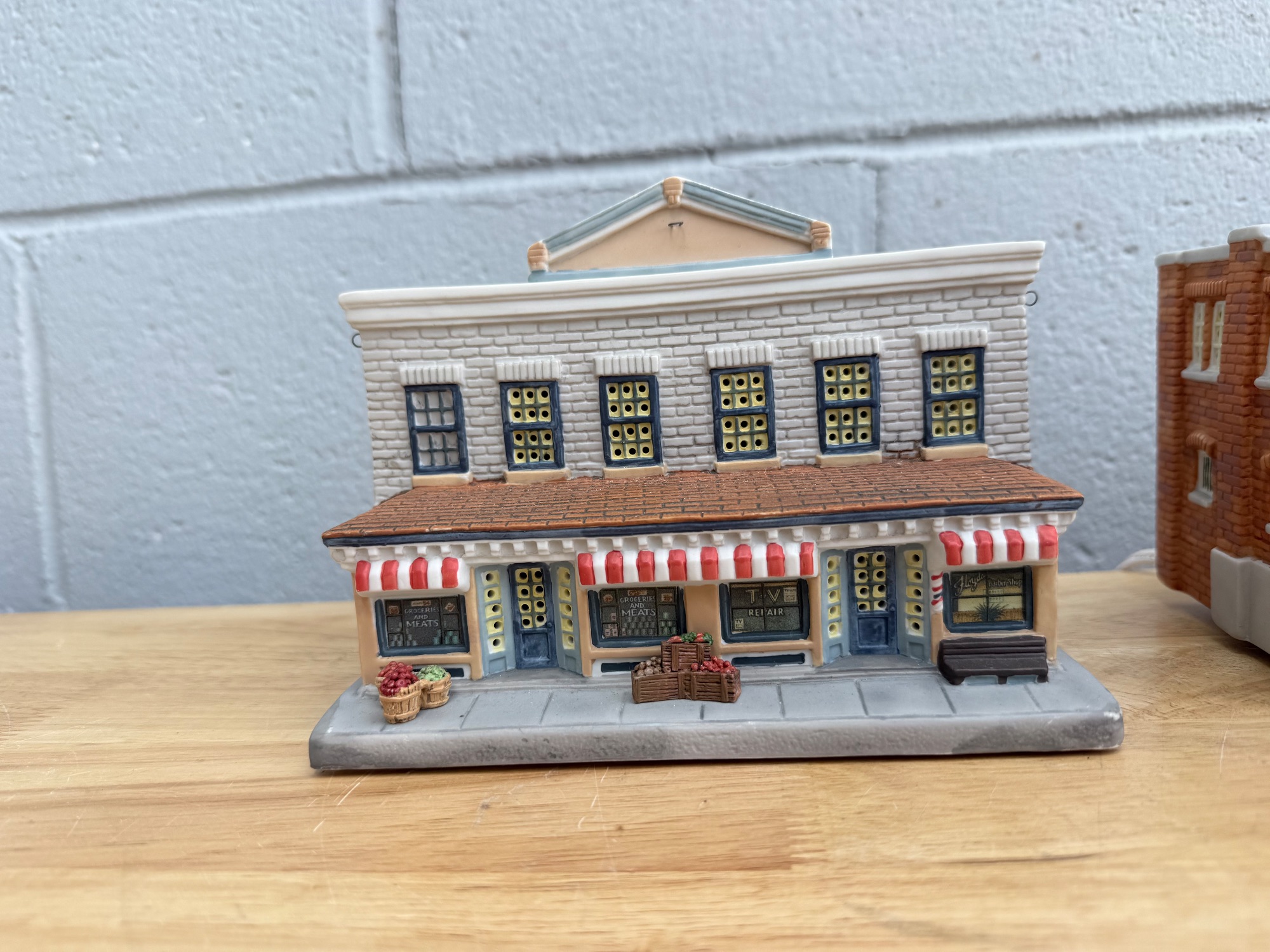 Lot image 4