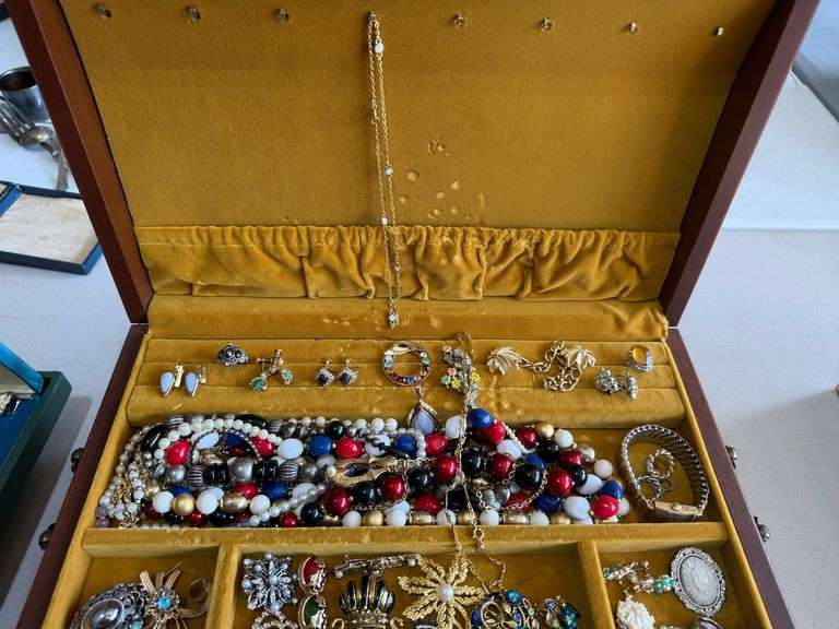 Margret Jewelry Box with Assorted Jewelry