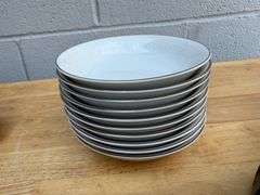 Nitto Cluny Lace 4911 Dinnerware Set