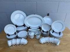 Nitto Cluny Lace 4911 Dinnerware Set