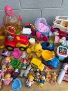 Mixed Lot of Fisher-Price Little People Toys and Accessories