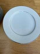 Nitto Cluny Lace 4911 Dinnerware Set