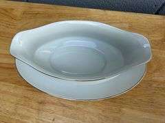 Nitto Cluny Lace 4911 Dinnerware Set