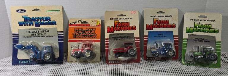 Collection New Old Stock Ertl Die Cast 1/64 Tractors image