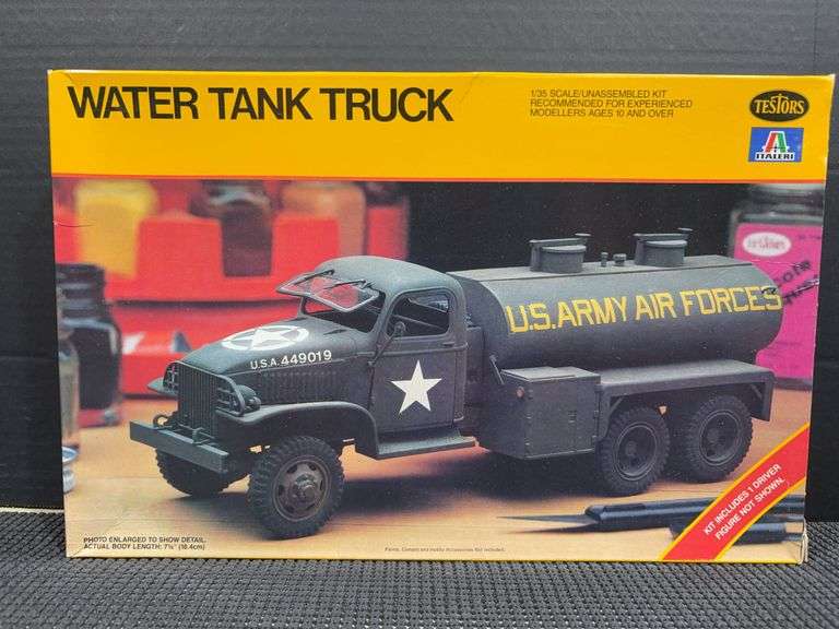Testors Italeri 1/35 Water Tank Truck Model Kit image
