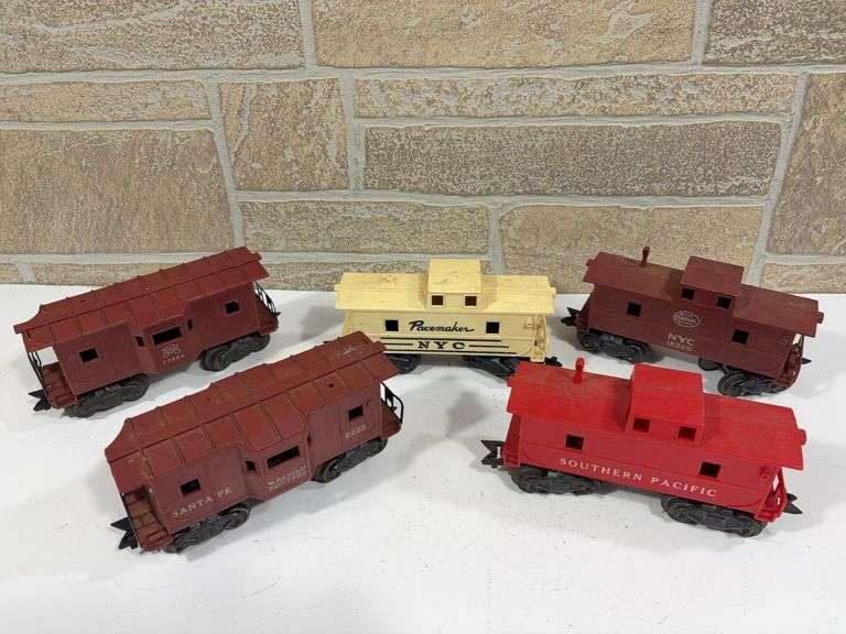 5 - Marx Rolling Stock Cabooses; Southern Pacific, New York Central NYC #18326, Pacemaker NYC, Santa Fe #2225, Rock Island #17858 image
