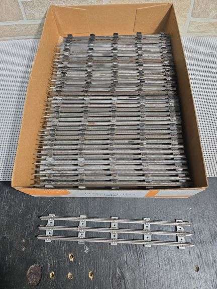 Collection of 3 rail track, 11 inch sections - 39 pieces image