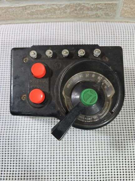 Lionel Type LW Transformer image