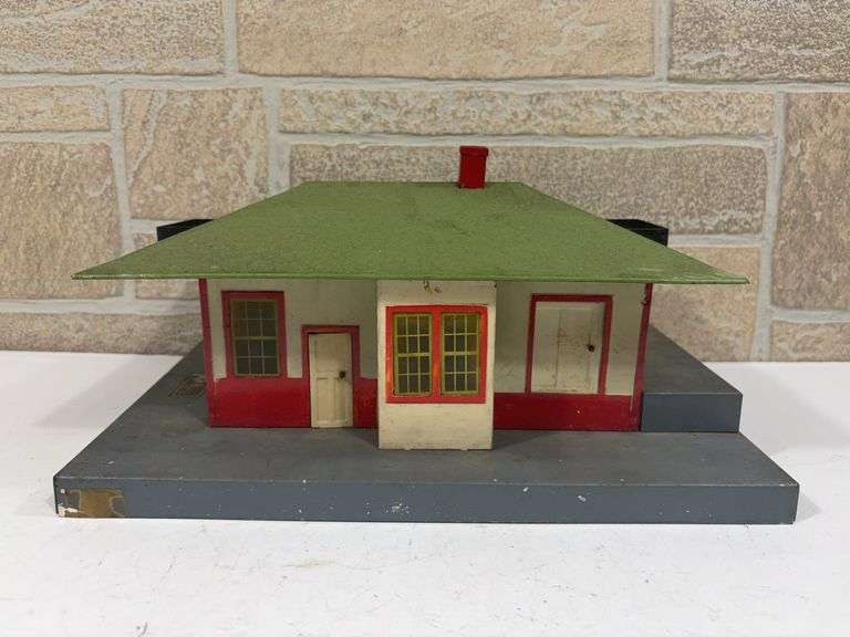 American Flyer Tin Mystic Station image