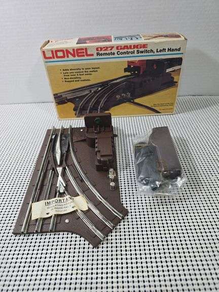 Lionel O27 Left Hand Remote control Switch in box, 6-5121 image