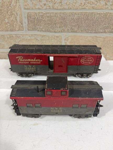 2 - Marx Tin Rolling Stock; Pacemaker NYC #174580 Box Car, NYC #20102 Caboose image