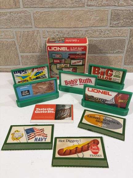 Lionel 5 Color Billboards in original box image