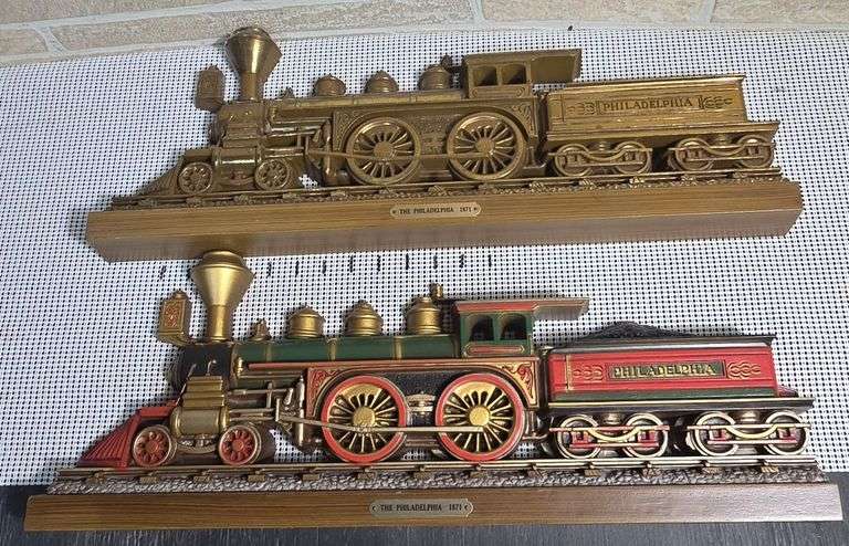 Two Plastic Wall Hangings of "The Philadelphia" 1871 image