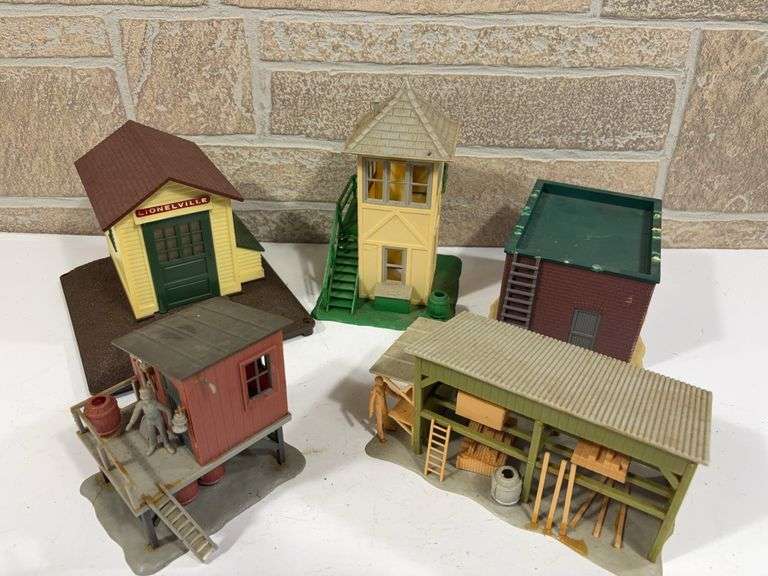 Lionel Plastic Models image