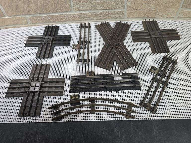 Miscellaneous Lionel Track Sections image