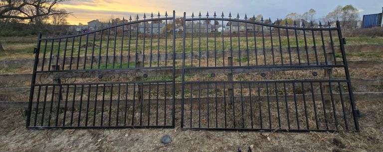 Two Section Iron Entrance Gate image