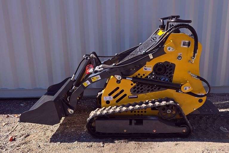 SDLANCH SDLL60 Skid Steer Loader image