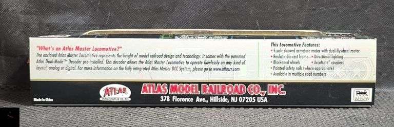 Atlas Master Locomotive Series GP-38 DT&I #204 in Box