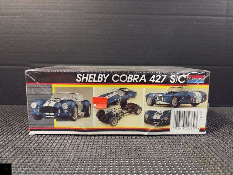 Monogram Shelby Cobra 427 S/C 1:24 Scale Model Kit #2764 - Factory Sealed