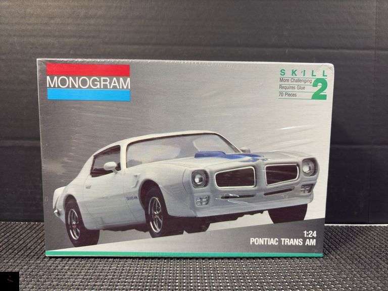 Monogram 1/24 Scale 1970 Pontiac Trans Am Model Kit #2794