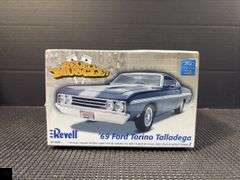 Revell '69 Ford Torino Talladega 1:24 Scale Model Kit - Factory Sealed