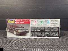 Revell 1991 Thunderbird SC Coupe 1:25 Scale Model Kit