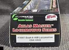 Atlas Master Locomotive Series Dash 8-40B CSX 5933 - Item 9007