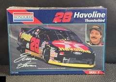Monogram Havoline Thunderbird #28 Ernie Irvan Model Kit