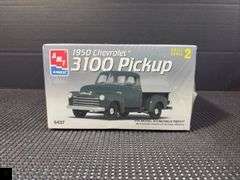 1950 Chevrolet 3100 Pickup 1/25 Scale Model Kit