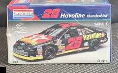 Monogram Havoline Thunderbird #28 Ernie Irvan Model Kit