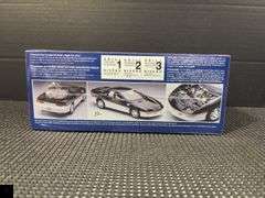 Monogram 1993 Camaro Z28 Indianapolis 500 Pace Car 1:25 Scale Model Kit