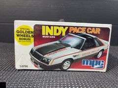 MPC Mustang Indy Pace Car Model Kit
