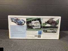Revell Streetburner Shelby Cobra 427 S/C 1:24 Scale Model Kit
