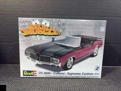 Revell 1972 Olds Cutlass Supreme Custom 2'n1 Model Kit