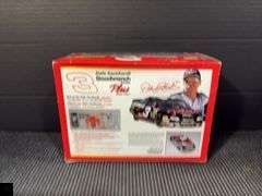 Dale Earnhardt Snap Tite Goodwrench Plus Monte Carlo Model Car