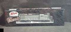 Atlas Classic HO Scale ALCO RS-3 Undecorated Locomotive in Box