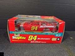 Revell SnapTite 1998 McDonald's Bill Elliott Taurus Model Car Kit