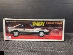 MPC Mustang Indy Pace Car Model Kit