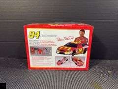Revell SnapTite 1998 McDonald's Bill Elliott Taurus Model Car Kit