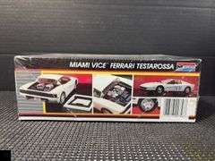 Monogram Miami Vice Ferrari Testarossa 1:24 Scale Model Kit