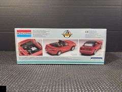Monogram 1:25 Scale '94 Mustang Indy Pace Car Model Kit