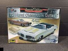 '72 Hurst Oldsmobile Cutlass 442 Model Kit