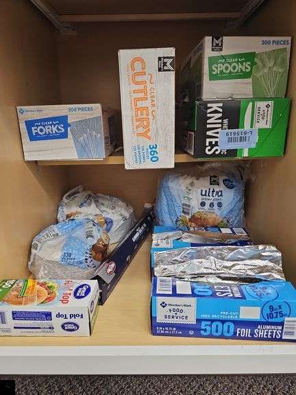 Various disposable kitchen ware