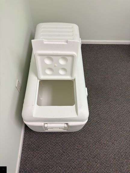 Igloo 150 Qt. Cooler