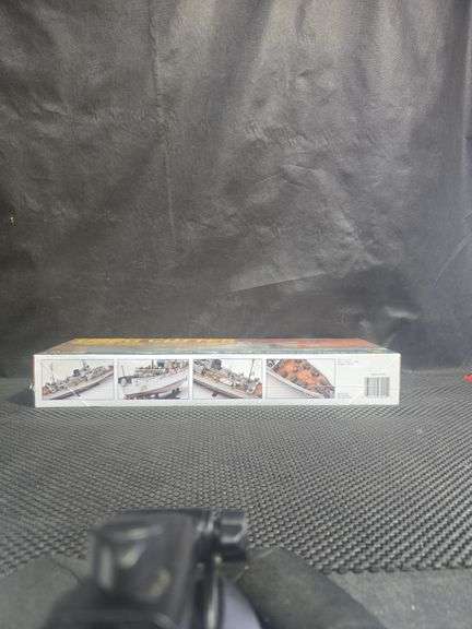 Revell USCG Cutter Roger B. Taney W37 Model Kit #85-3015