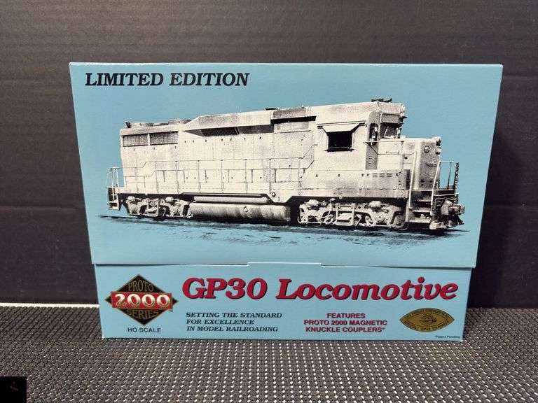 Proto 2000 Series GP30 Locomotive SSW #5009, Item 23088