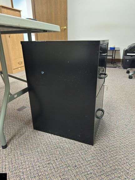Locking metal two-drawer file cabinet with keys
