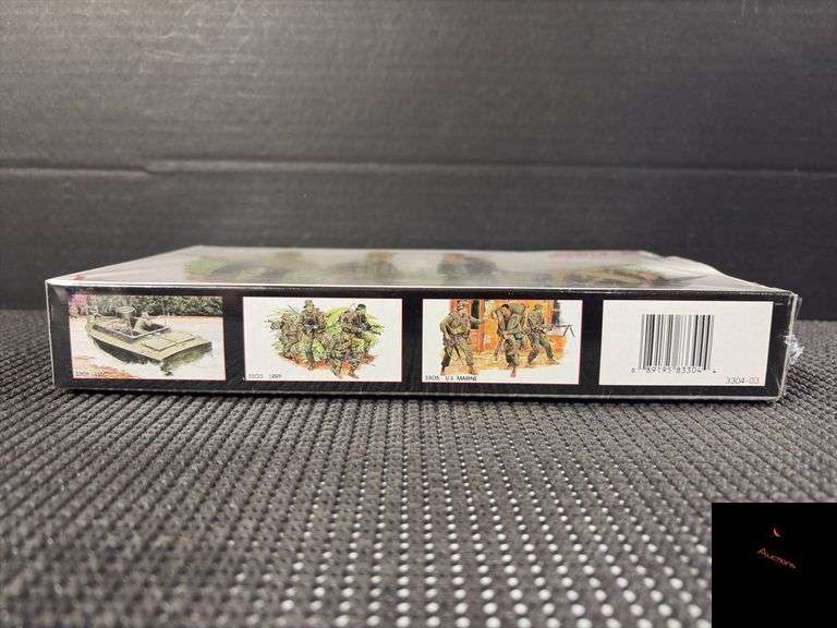 DML Viet Cong 1/35 'Nam' Series Model Kit #3304 - Factory Sealed