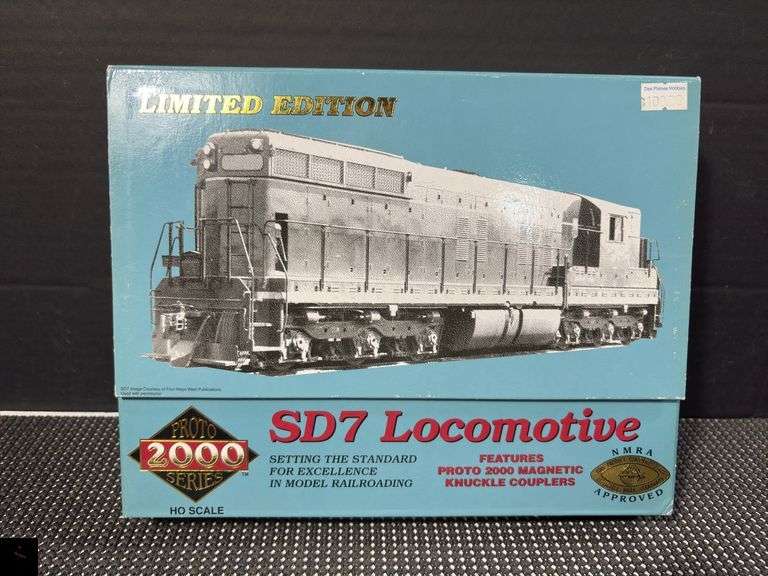 Proto 2000 Series SD7 Locomotive - SP 5334 - HO Scale